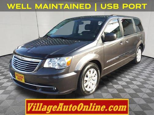 2015 Chrysler Town & Country Touring
