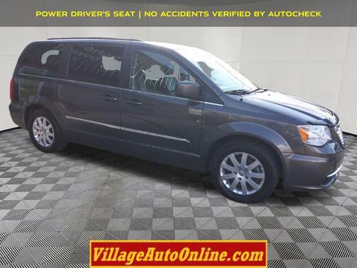 2015 Chrysler Town & Country Touring