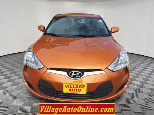 2013 Hyundai Veloster Base
