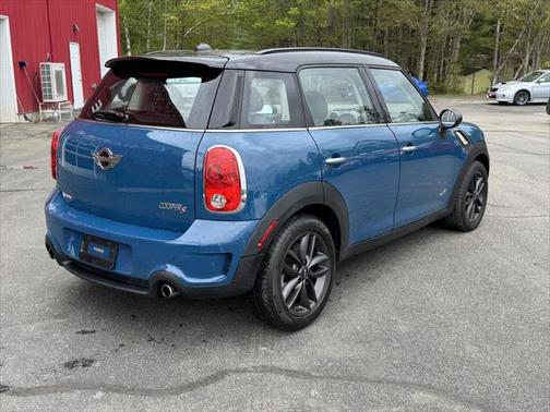2012 MINI Cooper S Countryman Base