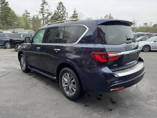 2021 INFINITI QX80 Luxe