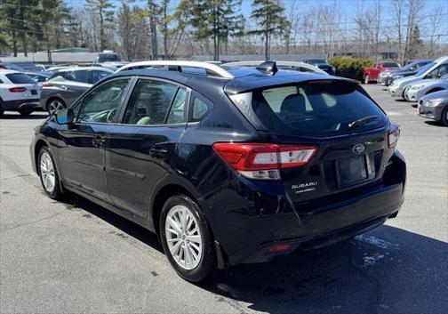 2018 Subaru Impreza 2.0i Premium