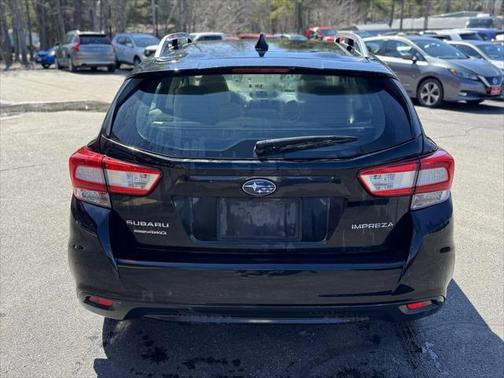 2018 Subaru Impreza 2.0i Premium