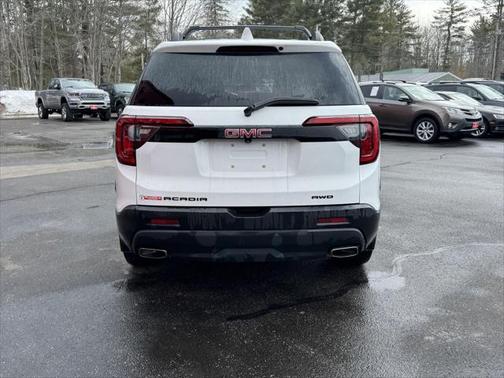 2021 GMC Acadia AWD SLT