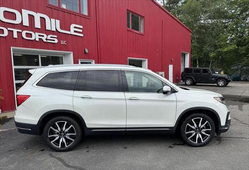 2019 Honda Pilot Touring 8-Passenger