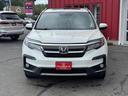 2019 Honda Pilot Touring 8-Passenger