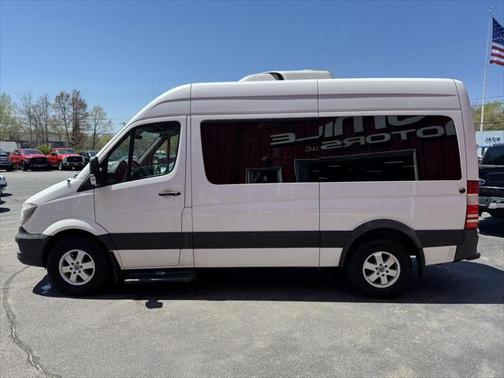 2018 Mercedes-Benz Sprinter 2500 Standard Roof