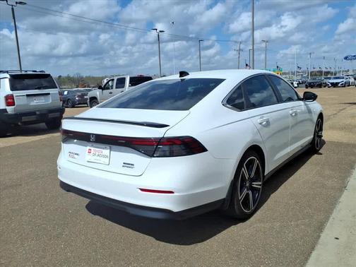 2025 Honda Accord Hybrid Sport