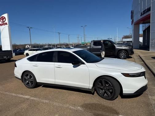 2025 Honda Accord Hybrid Sport