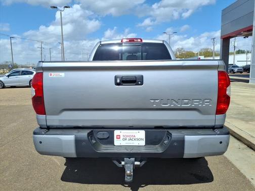 2016 Toyota Tundra SR5