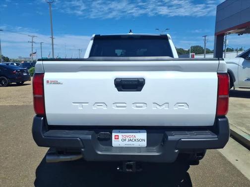 2025 Toyota Tacoma SR