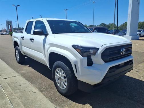 2025 Toyota Tacoma SR