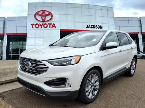 2019 Ford Edge Titanium