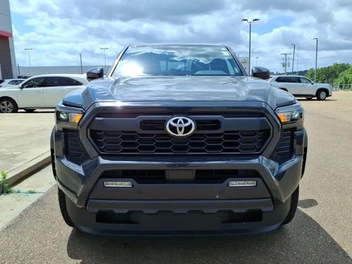 Underground 2025 Toyota Tacoma Hybrid TRD Off Road