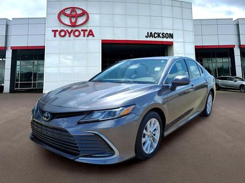 Predawn Gray Mica 2023 Toyota Camry LE