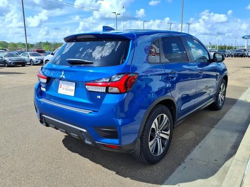 2022 Mitsubishi Outlander Sport SE