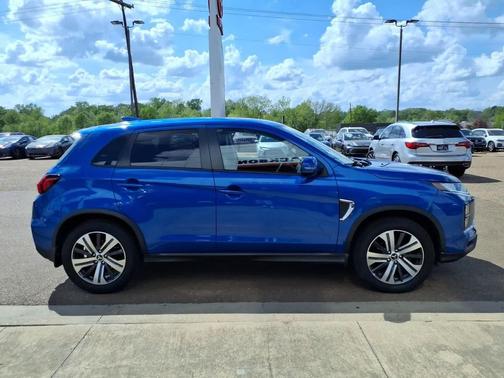 2022 Mitsubishi Outlander Sport SE