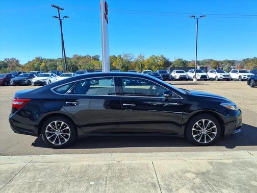 2016 Toyota Avalon XLE