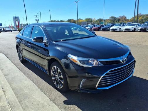 2016 Toyota Avalon XLE