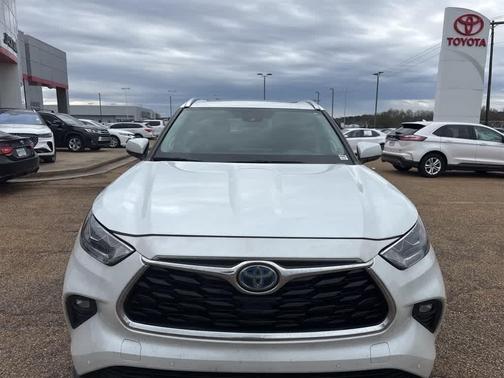 2023 Toyota Highlander Hybrid Limited