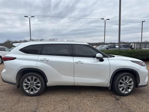 2023 Toyota Highlander Hybrid Limited