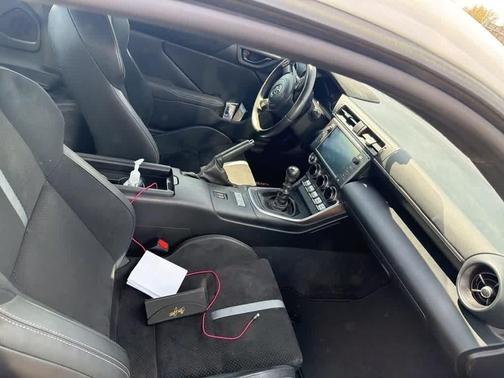 2023 Toyota GR86 Premium