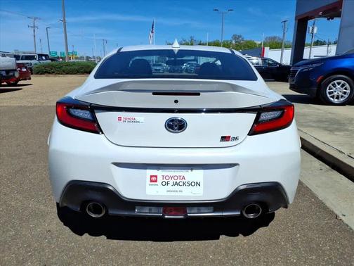 2023 Toyota GR86 Premium