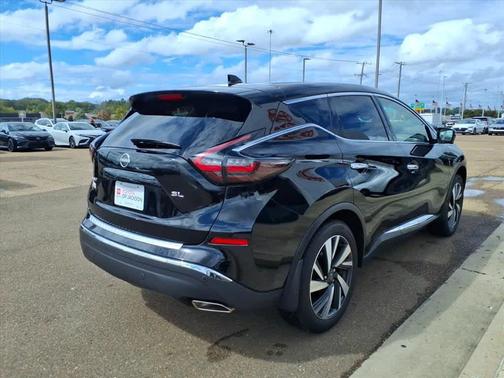 2024 Nissan Murano SL FWD