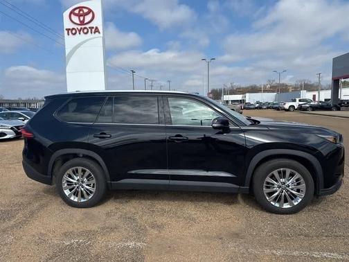 Midnight Black Metallic 2024 Toyota Grand Highlander Platinum