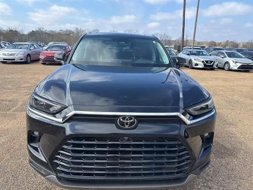 Midnight Black Metallic 2024 Toyota Grand Highlander Platinum