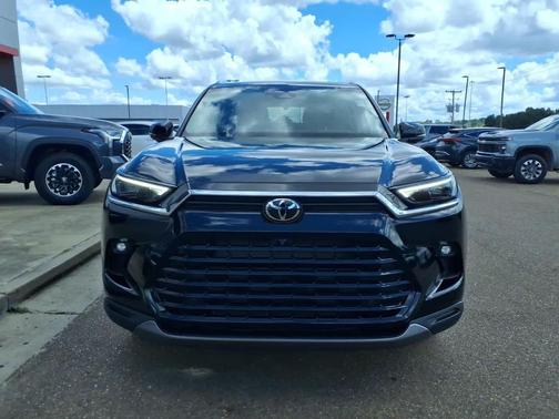Midnight Black Metallic 2024 Toyota Grand Highlander Platinum