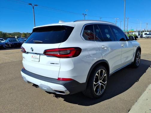 2021 BMW X5 sDrive40i