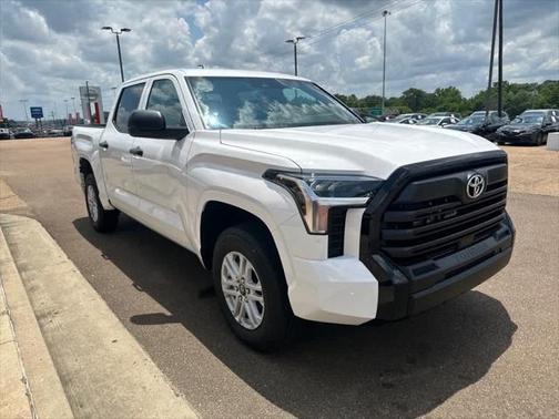 2025 Toyota Tundra SR