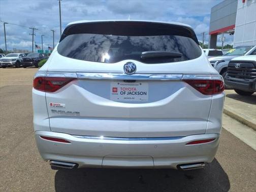 2023 Buick Enclave Premium FWD