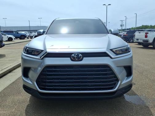 Celestial Silver Metallic 2024 Toyota Grand Highlander XLE