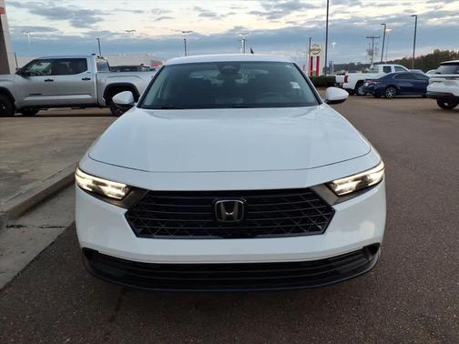 2023 Honda Accord LX 1.5T