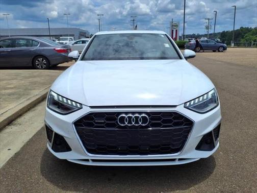 2023 Audi A4 45 S line Premium Plus