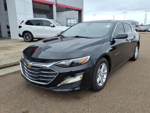 2022 Chevrolet Malibu FWD LT