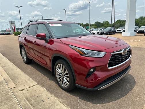 2024 Toyota Highlander Platinum