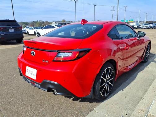 2024 Toyota GR86 Base