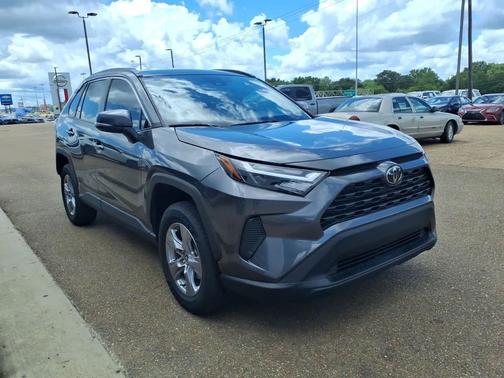 Magnetic Gray Metallic 2022 Toyota RAV4 XLE