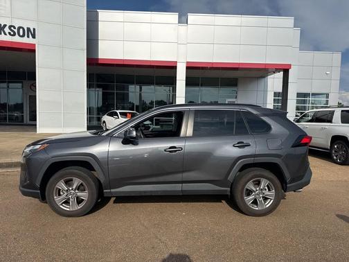 Magnetic Gray Metallic 2022 Toyota RAV4 XLE