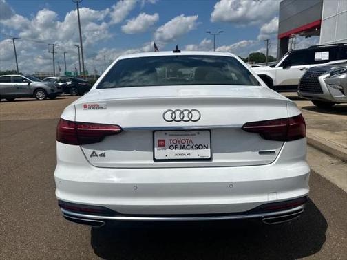 2023 Audi A4 45 S line Premium Plus