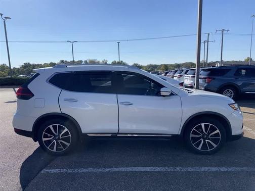 2018 Nissan Rogue SL