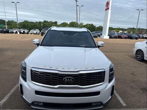 Glacial White Pearl 2021 Kia Telluride SX