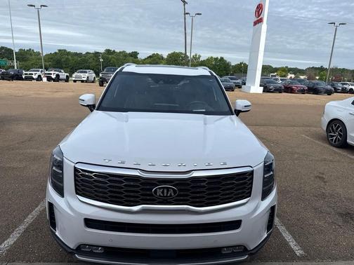 Glacial White Pearl 2021 Kia Telluride SX
