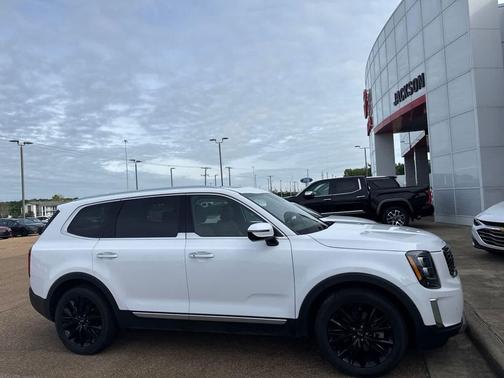 Glacial White Pearl 2021 Kia Telluride SX