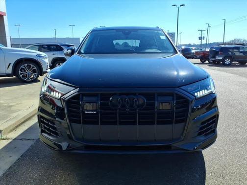 2023 Audi Q7 55 Premium Plus