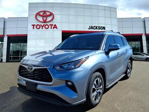 2020 Toyota Highlander XLE