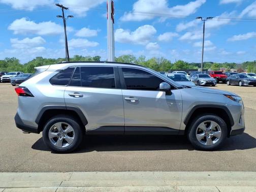 Silver Sky Metallic 2023 Toyota RAV4 XLE